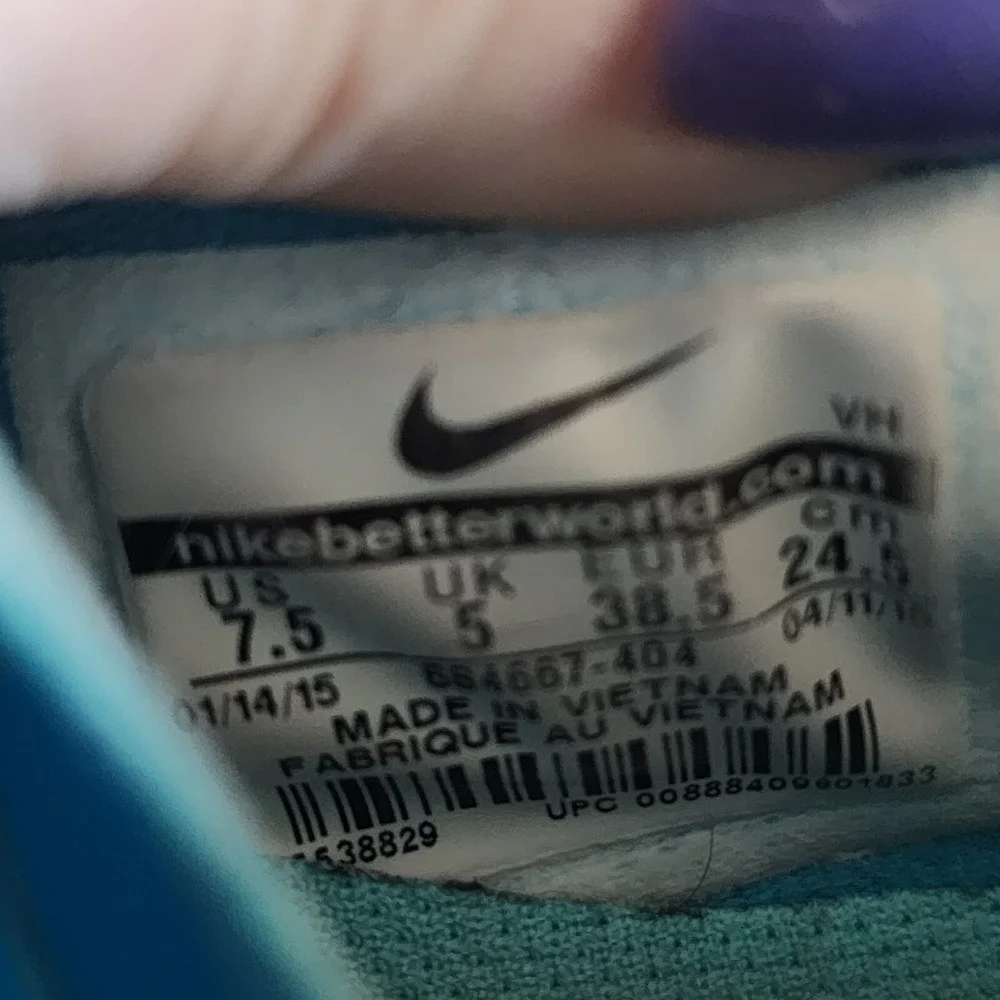 Nike women fs